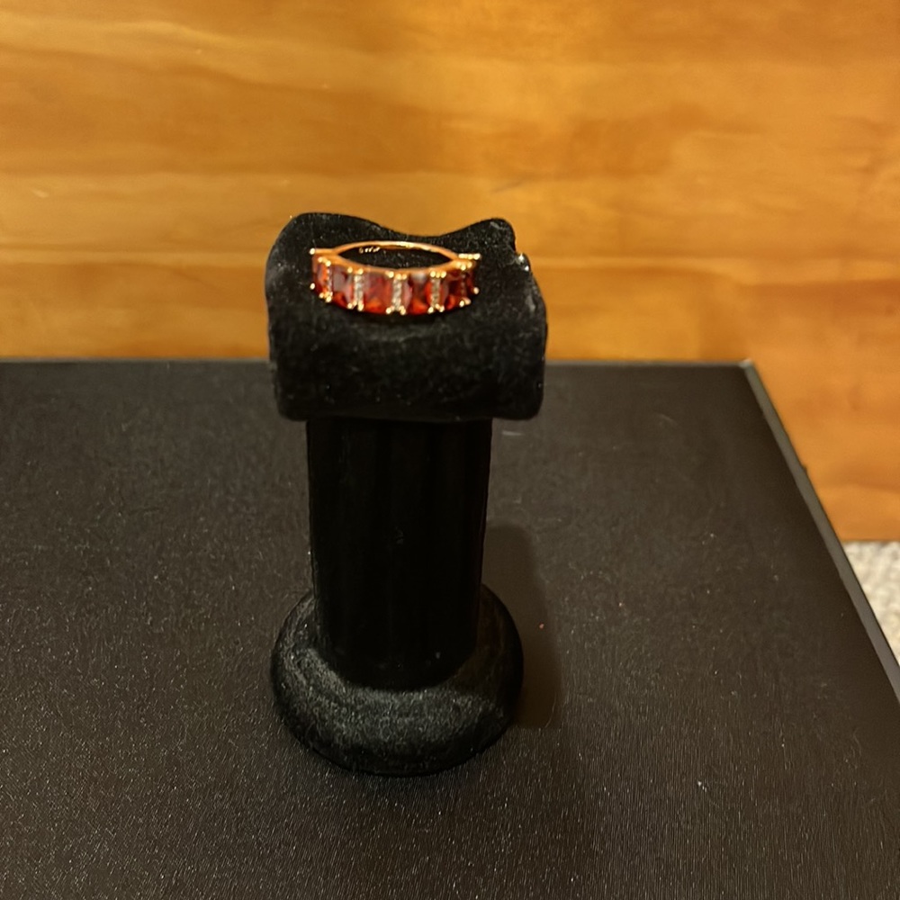 Gem Stone Ring 18k Rose Gold Plated - Picture 5 of 9